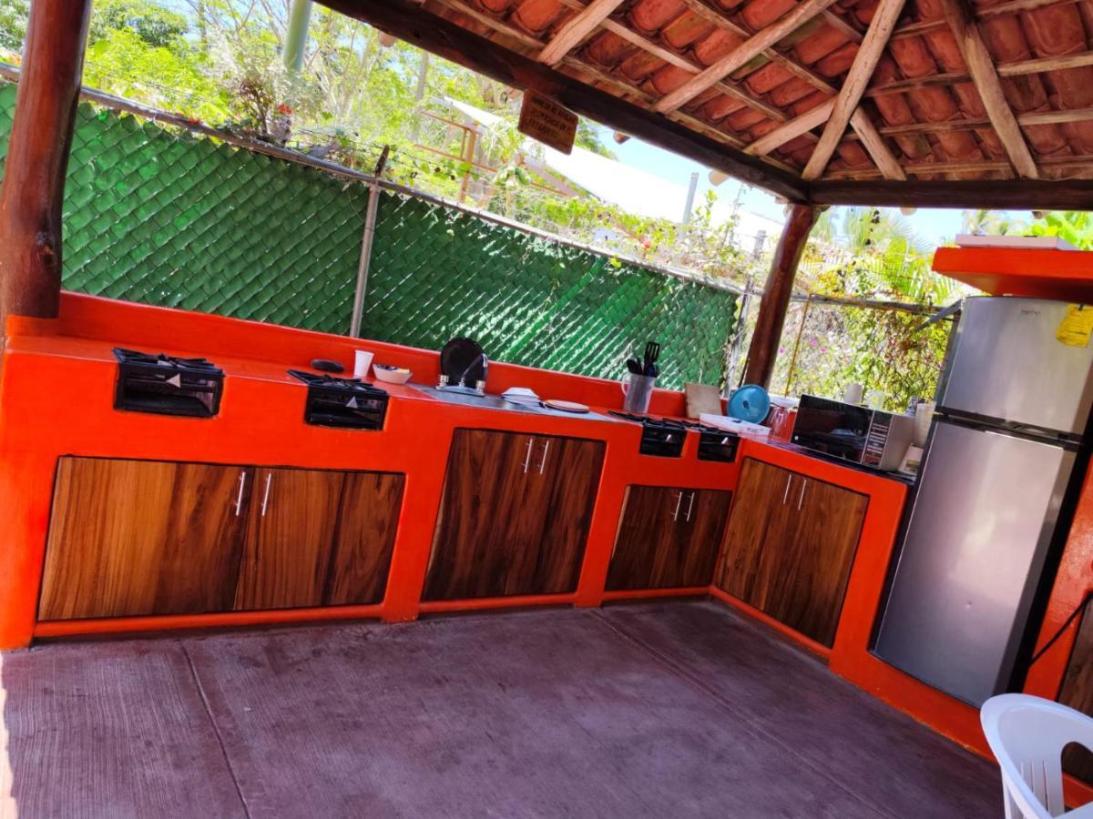 Hotel J.B. Zihuatanejo Esterno foto