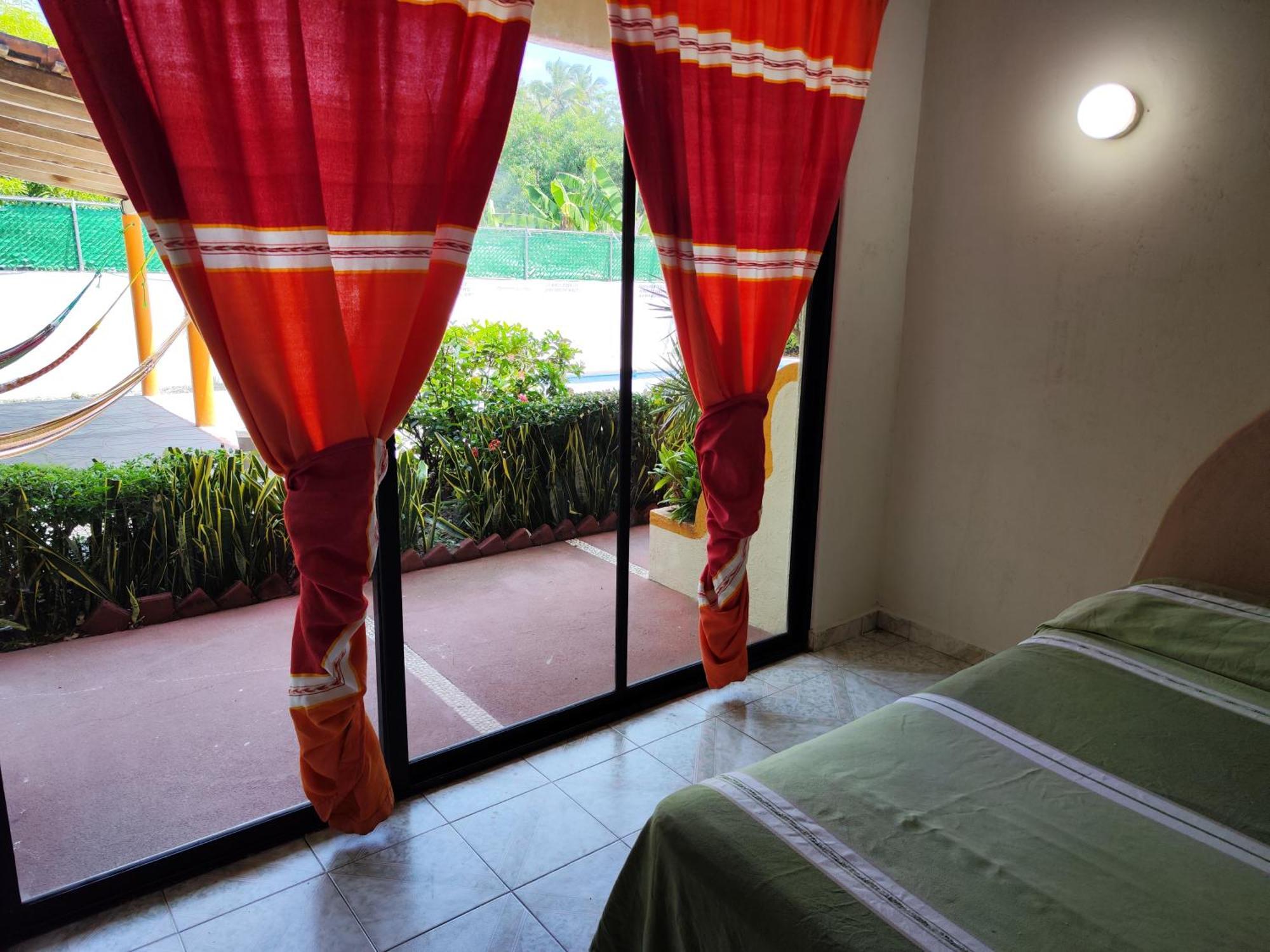 Hotel J.B. Zihuatanejo Esterno foto