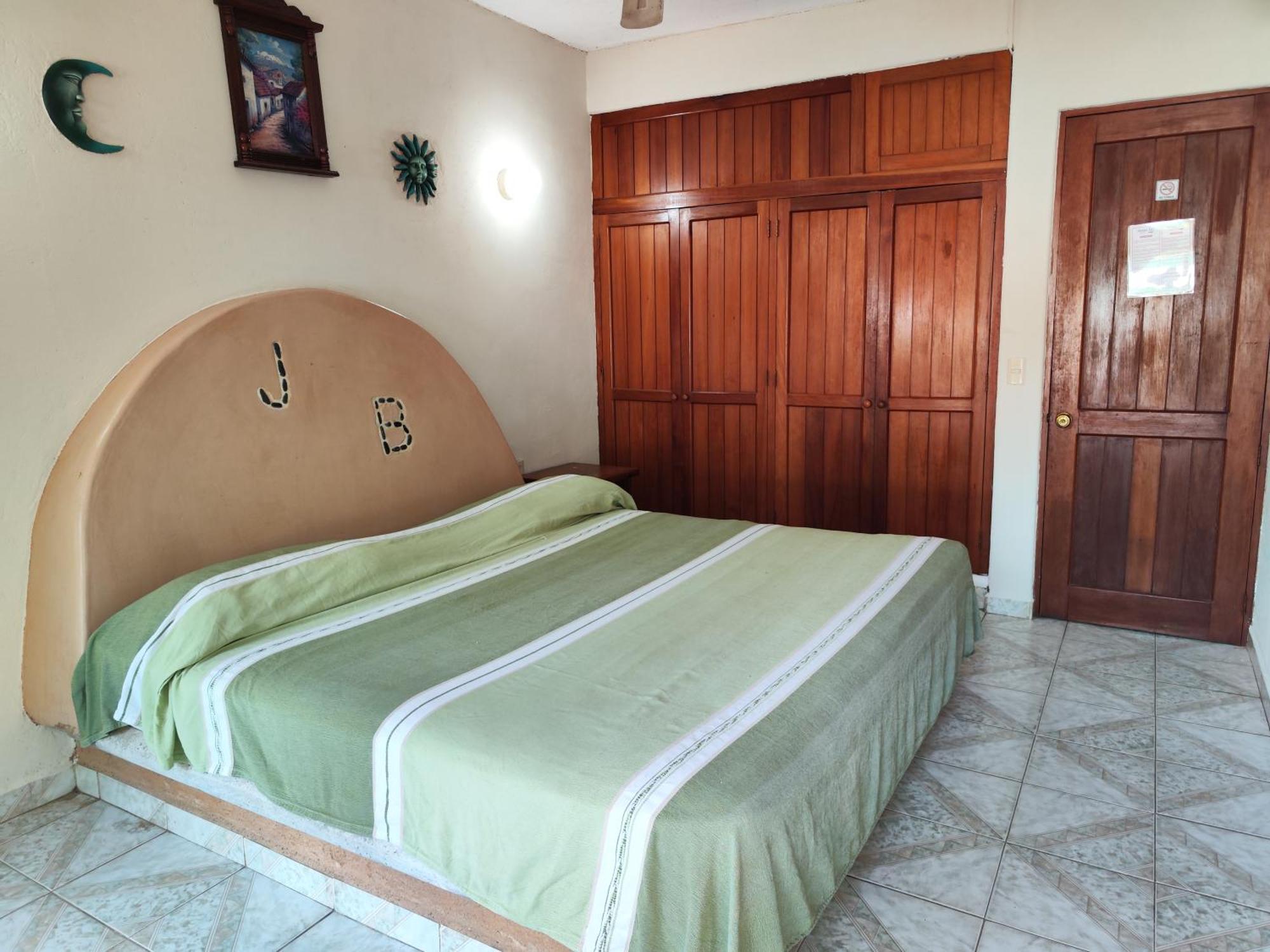 Hotel J.B. Zihuatanejo Esterno foto