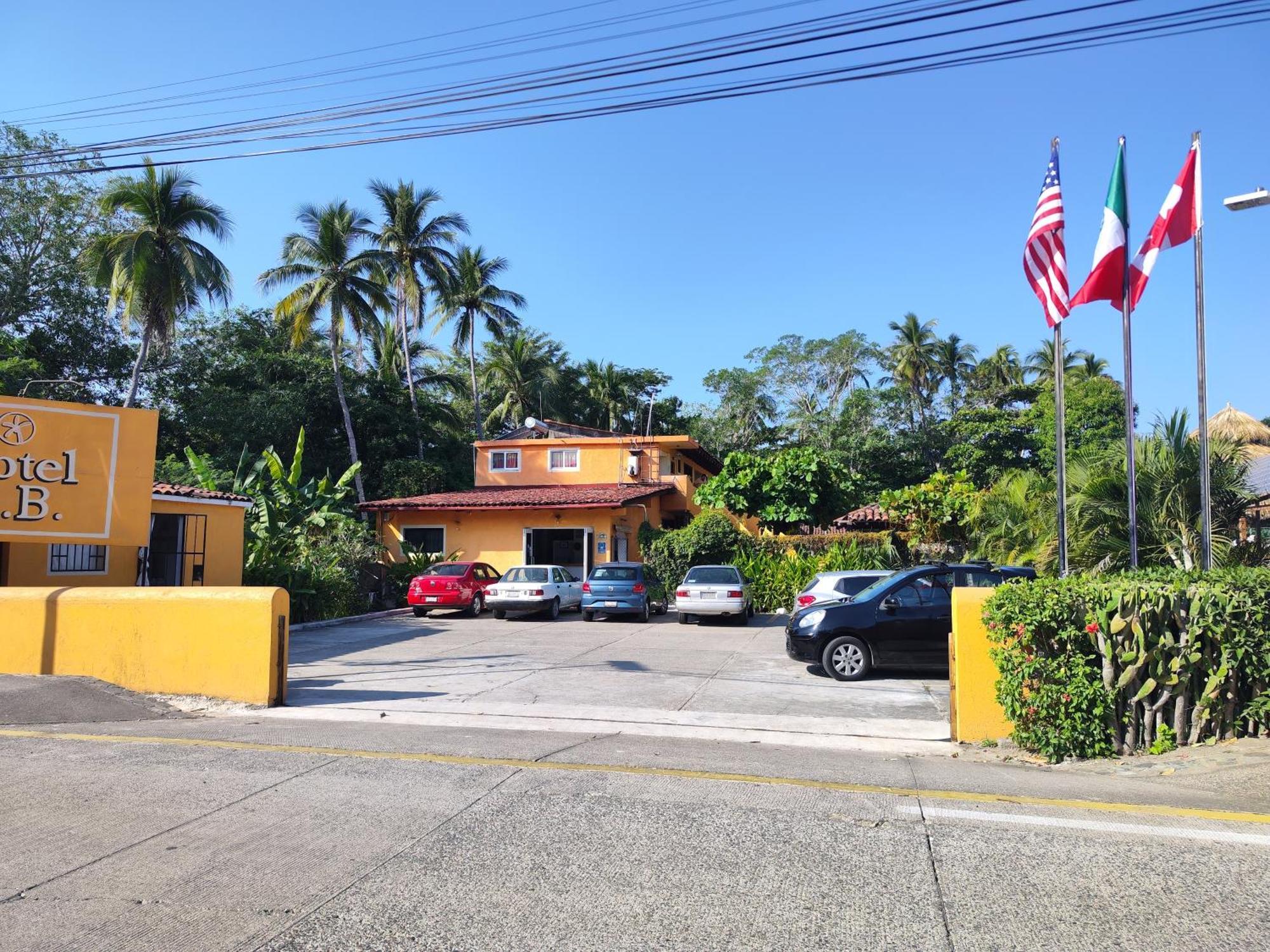 Hotel J.B. Zihuatanejo Esterno foto