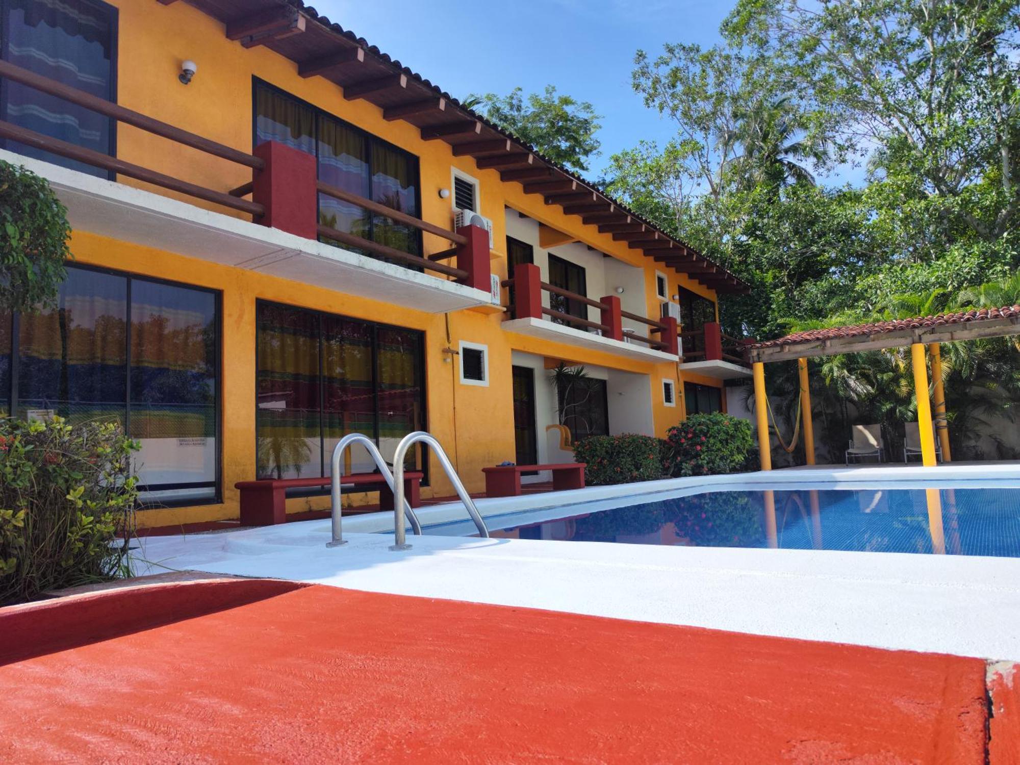 Hotel J.B. Zihuatanejo Esterno foto