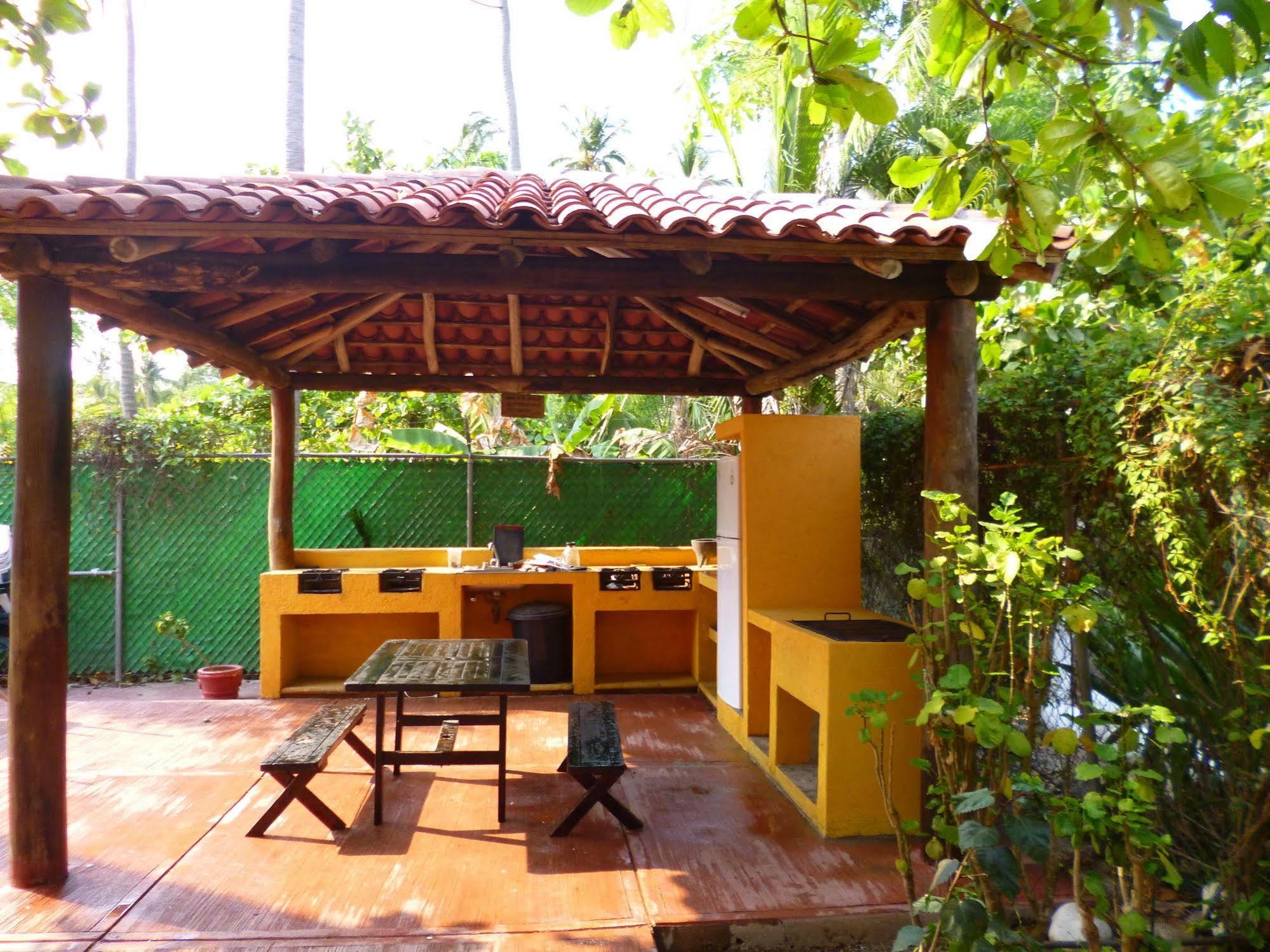 Hotel J.B. Zihuatanejo Esterno foto